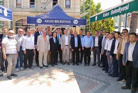 Keles ' te Kurban Bayramı Coşkusu ve Bayramlaşma